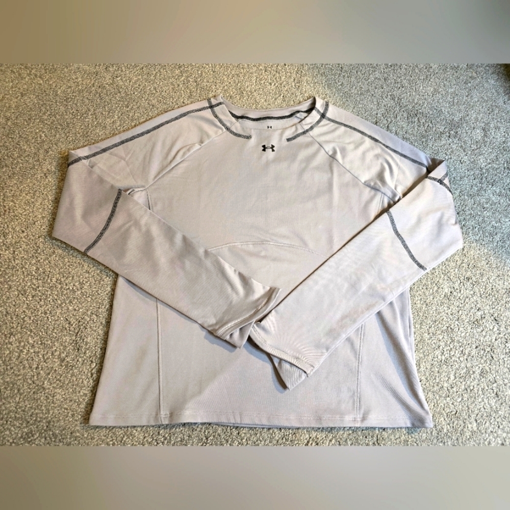 Under Armour Grey Mock Neck Athletic Shirt Ladies Size Small EUC